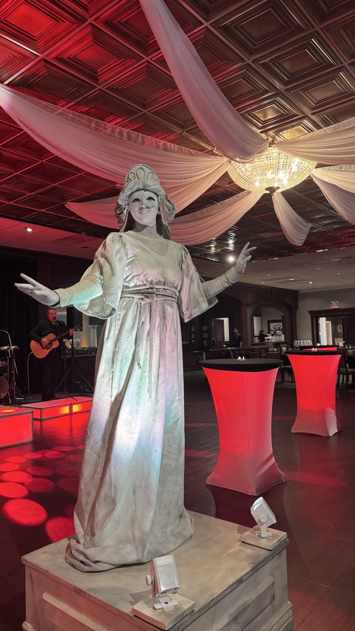 Living Statues